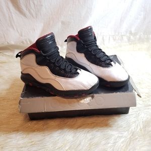Air Jordan 10 Retro Chicago Bulls